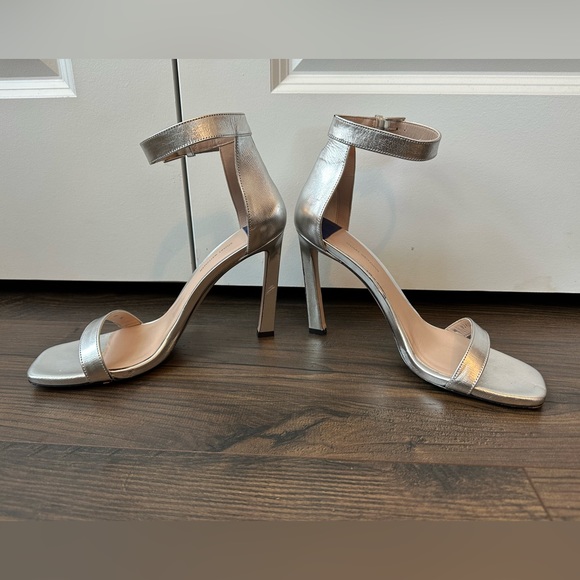 Stuart Weitzman 100SquareNudist Silver Argento Crack Lame Leather Square Sandal - Picture 9 of 14